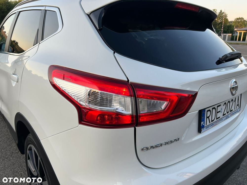Nissan Qashqai 1.6 DCi Tekna Xtronic - 11
