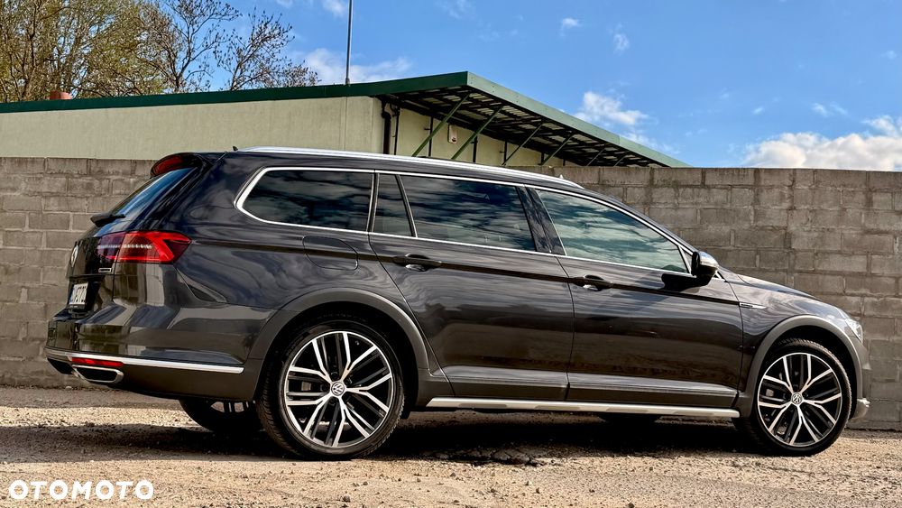 Volkswagen Passat Alltrack 2.0 TDI SCR 4Motion DSG - 24