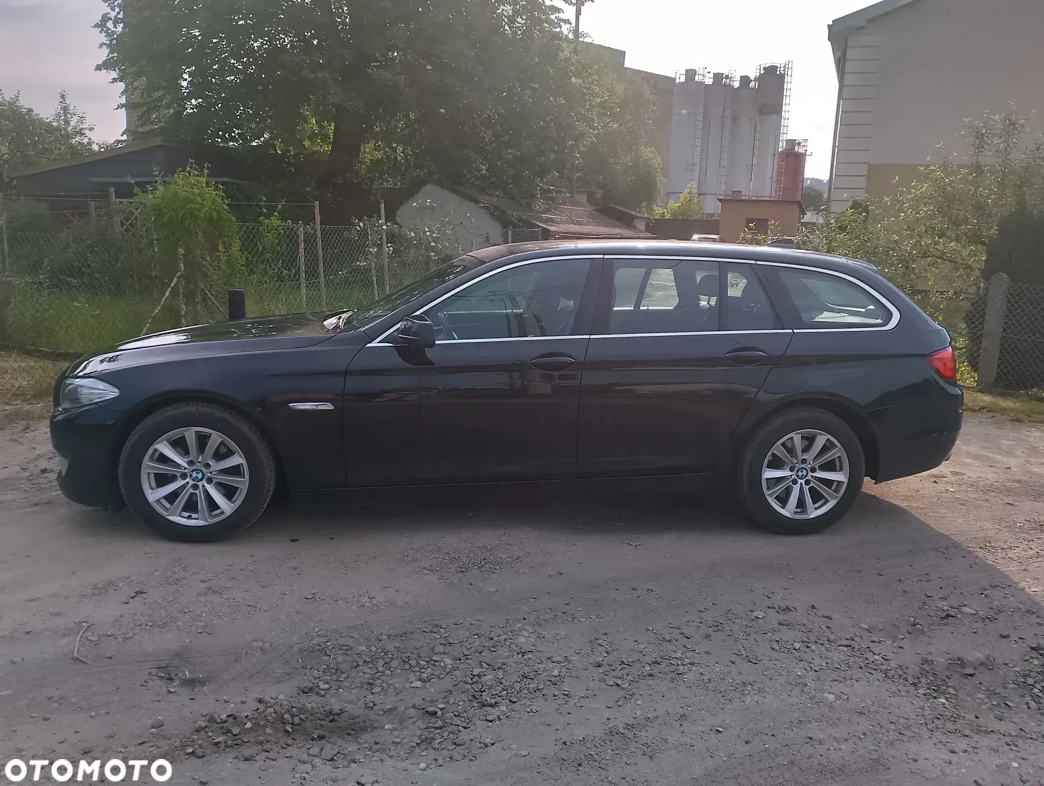 BMW Seria 5 520d Touring - 2