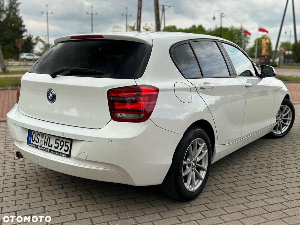 BMW Seria 1 116d Sport Line - 4