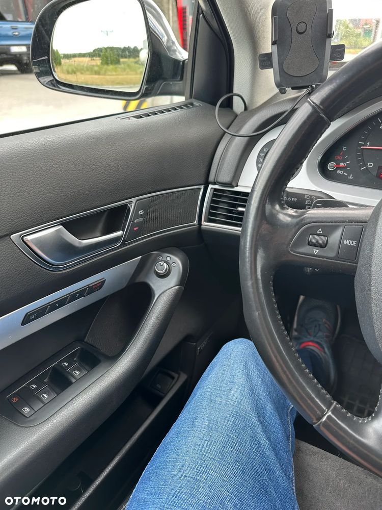 Audi A6 Avant 2.0 TDI DPF multitronic - 29