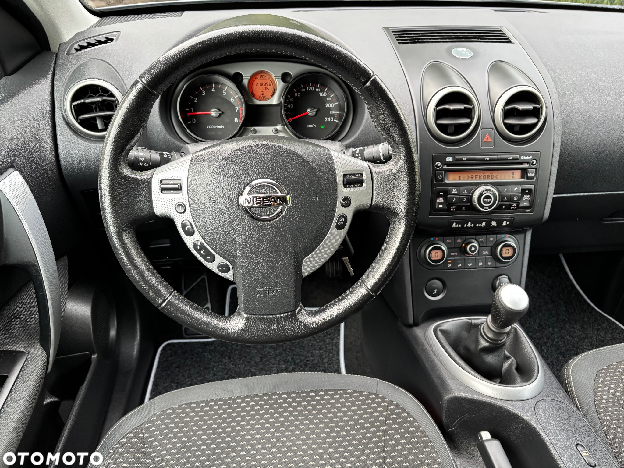 Nissan Qashqai 2.0 Acenta - 24
