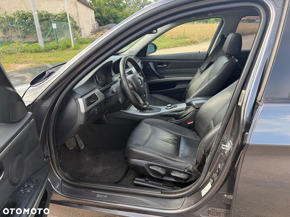 BMW Seria 3 320i Edition Lifestyle - 17