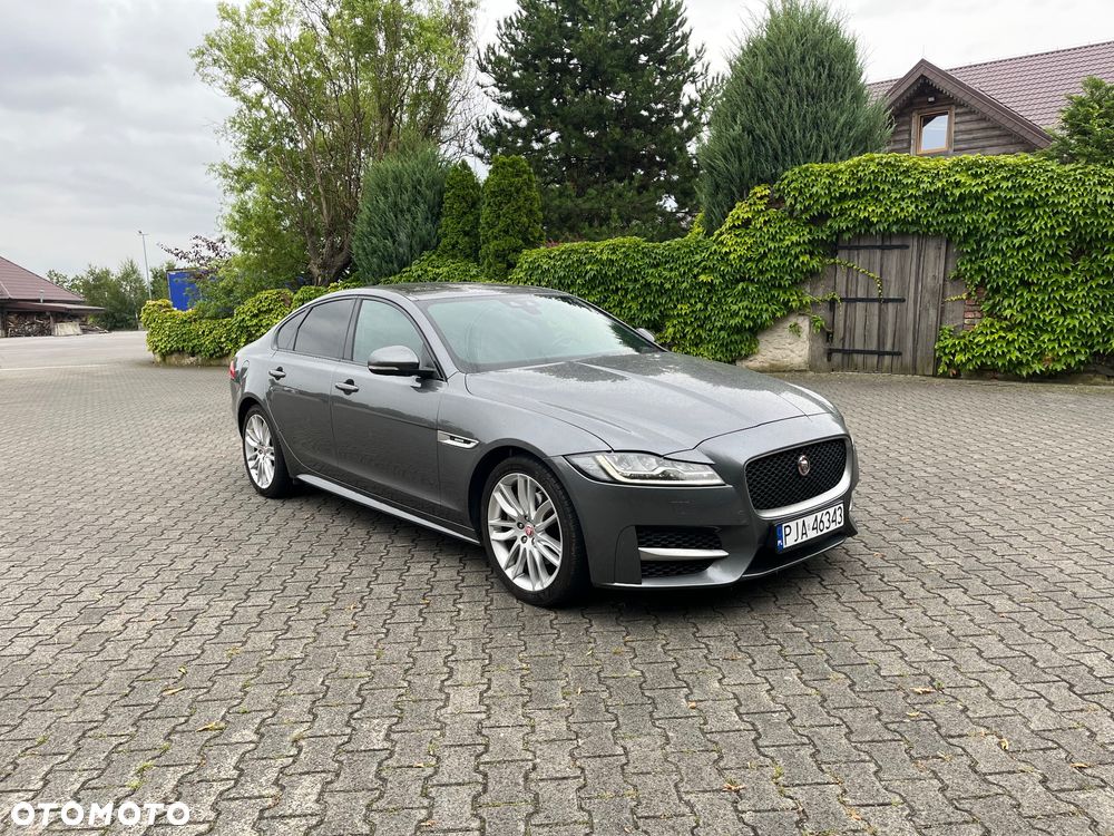 Jaguar XF 20d R-Sport - 1