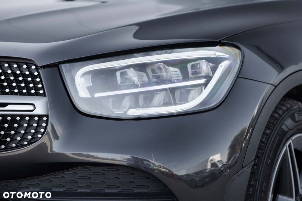 Mercedes-Benz GLC 200 4-Matic - 3