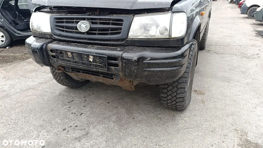 35504 Hyundai galloper lift na części 2.5 TD 99 km D4BH  lakier EB - 7