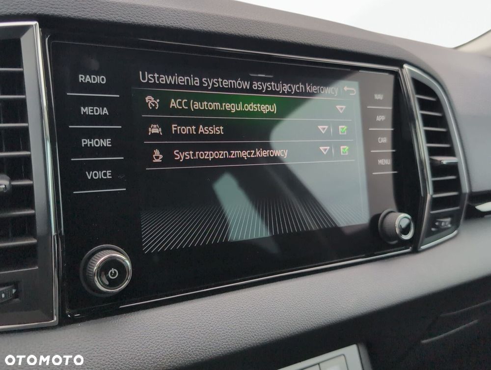 Skoda Karoq 2.0 TDI SCR 4x4 Style DSG - 30