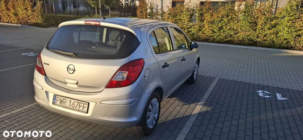Opel Corsa - 9