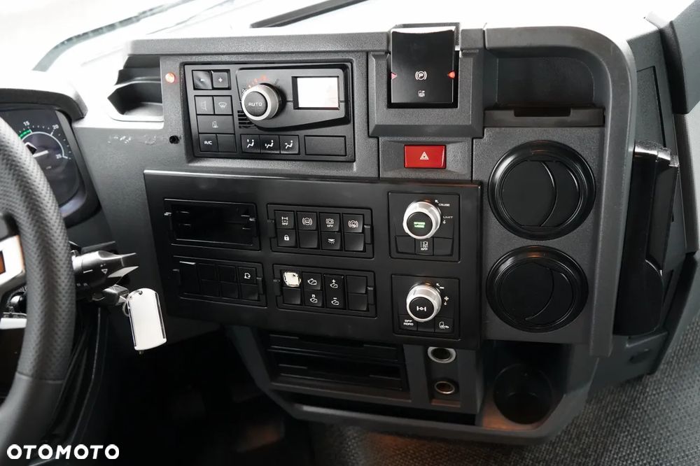 Renault C 430 / 6x4 / WYWROTKA 2 STRONNA / HYDROBURTA + HDS HIAB 211 EP-3 / EURO 6 / STEROWANIE RADIOWE / ROTATOR / ŁYŻKA - 34