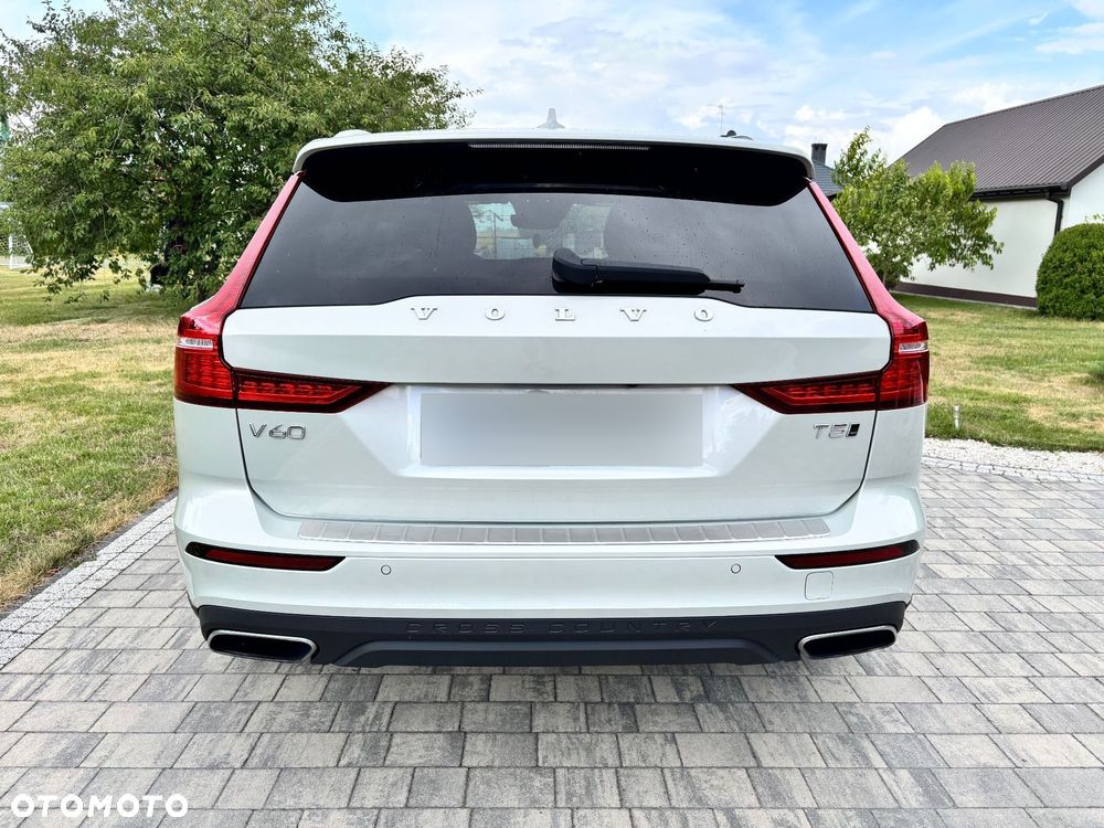 Volvo V60 Cross Country T5 AWD Geartronic - 13