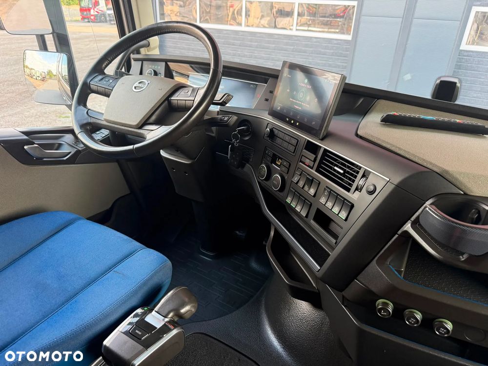 Volvo FH500/EURO6//METALIK/FULL LED/NAVI/KLIMA.POSTOJOWA/SPROWADZONY - 28