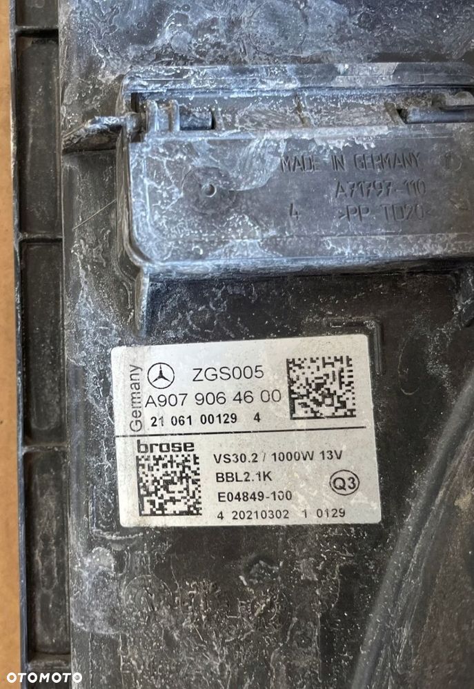 Mercedes W907 Wentylator podstawa obudowa A9079064600 C69160-140 - 3