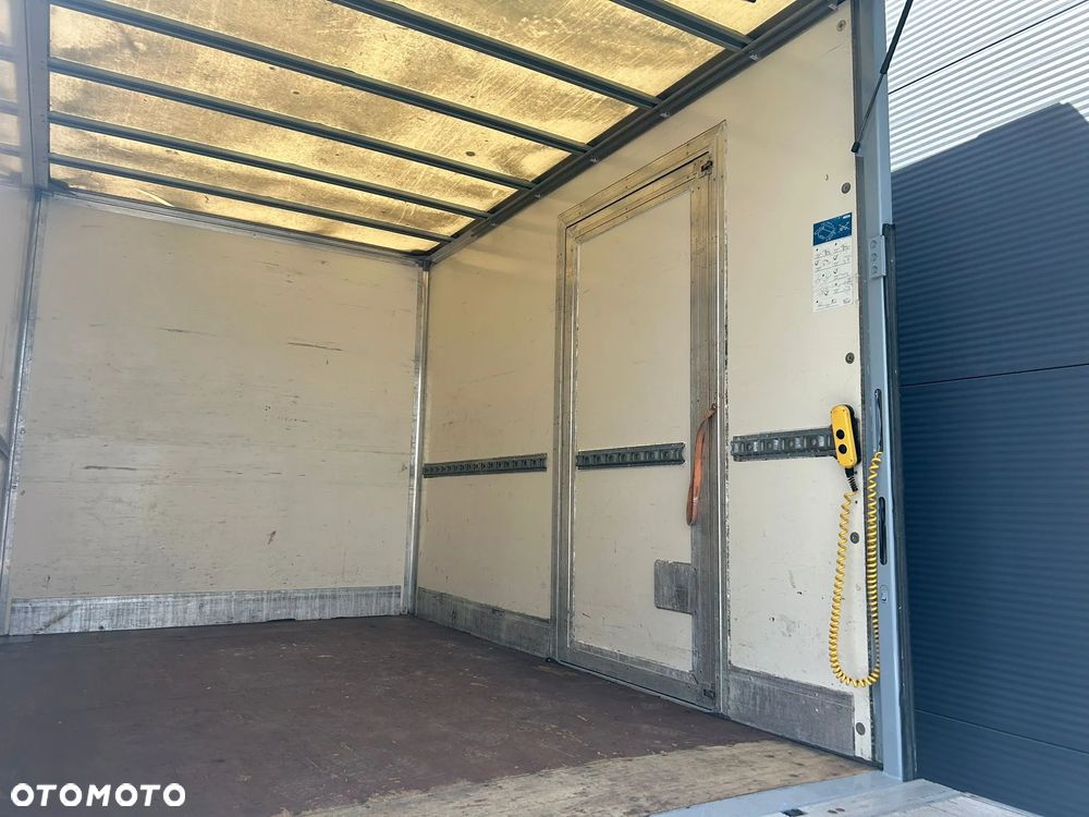 Iveco Daily 35C15 3.0 HPI DOKA Kontener + winda + drzwi boczne **Brygadówka**BLIŹNIAKI**Sprowadzony** - 10