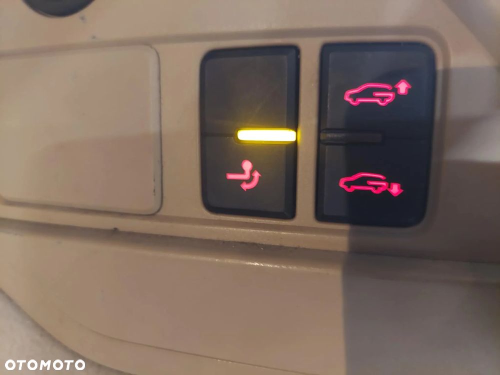 Volkswagen Touareg 3.0 V6 TDI BMT - 20