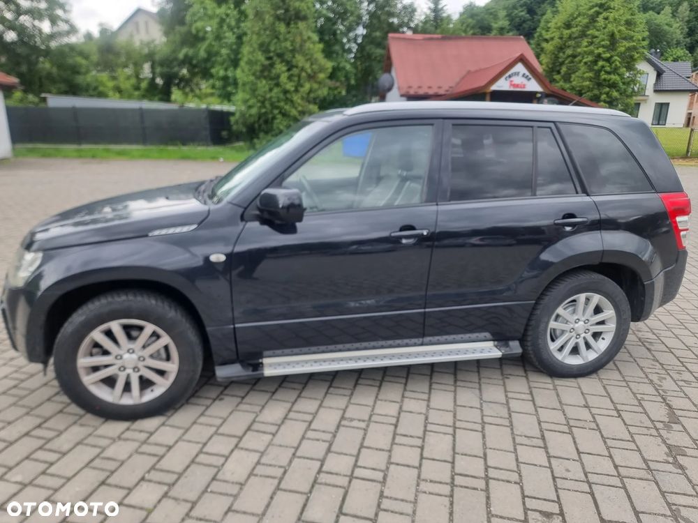 Suzuki Grand Vitara 2.0 20th Anniversary - 2