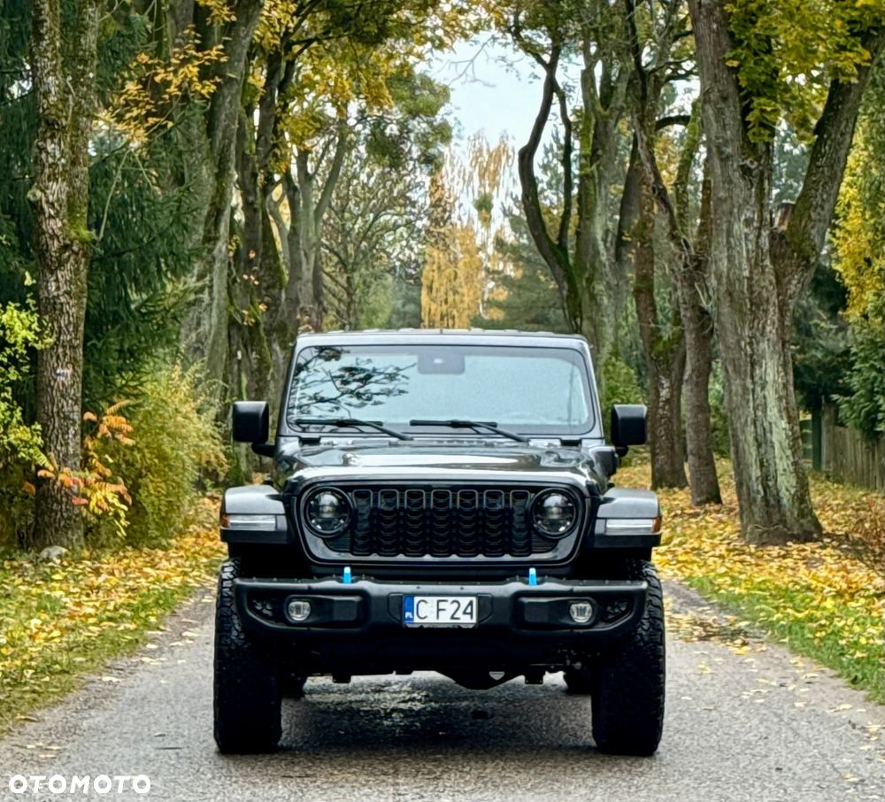 Jeep Wrangler - 2