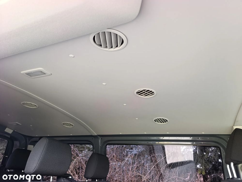 Volkswagen Transporter - 15