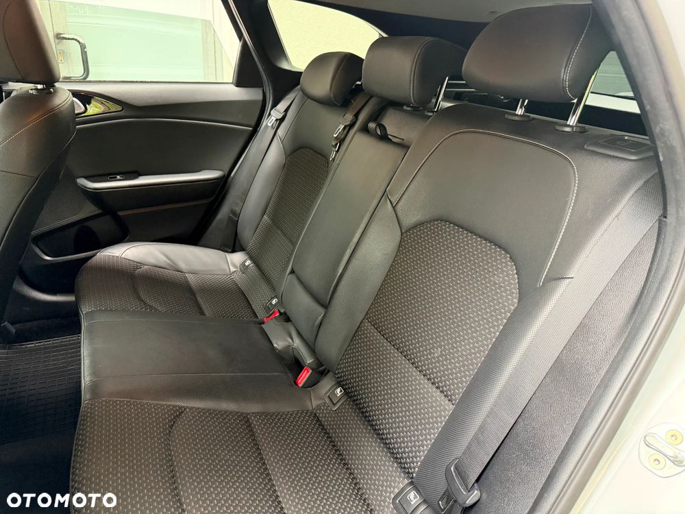 Kia Ceed 1.6 CRDi L Business Line - 30