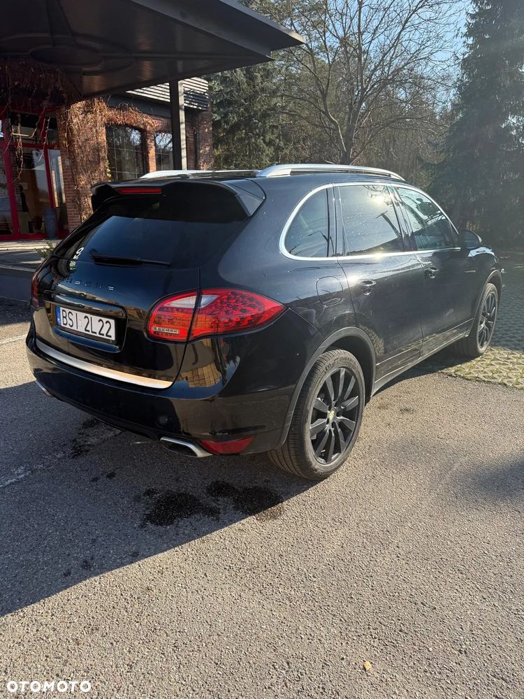 Porsche Cayenne - 9