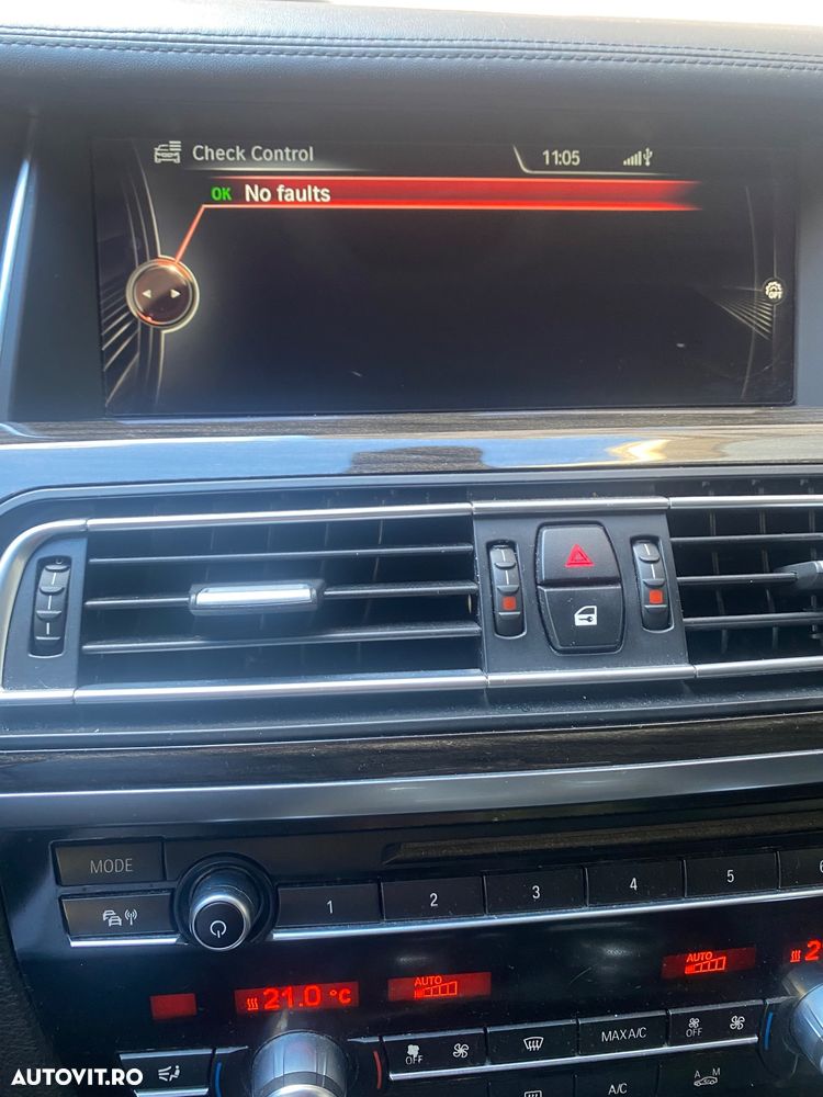 BMW Seria 7 730d xDrive - 36