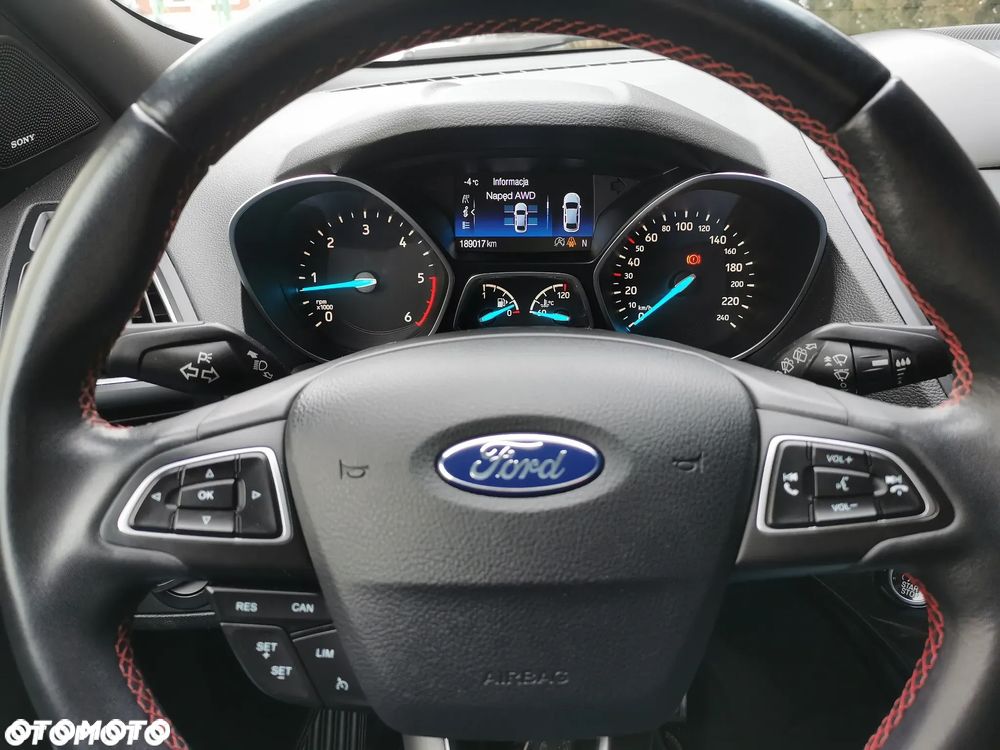 Ford Kuga 2.0 TDCi AWD ST-Line - 27