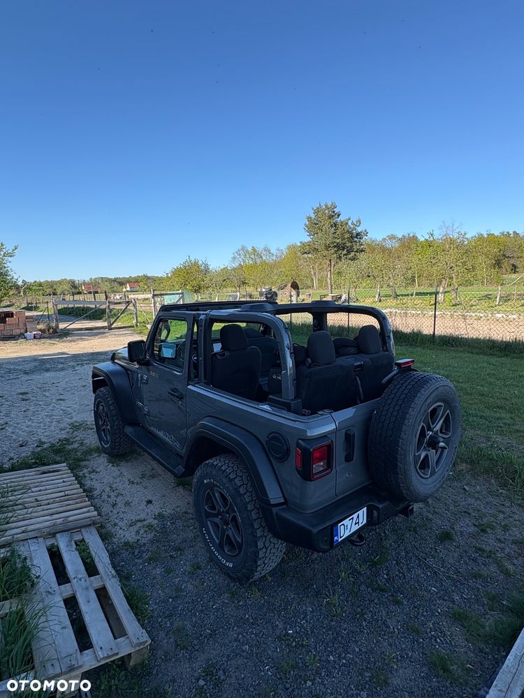 Jeep Wrangler 2.0 T-GDI Hardtop AWD Automatik Sport - 23