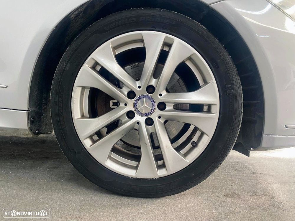 Mercedes-Benz E 350 CDi Avantgarde BlueEfficiency Auto - 26