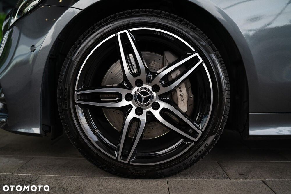 Mercedes-Benz Klasa E 400 Coupe 4-Matic 9G-TRONIC - 7