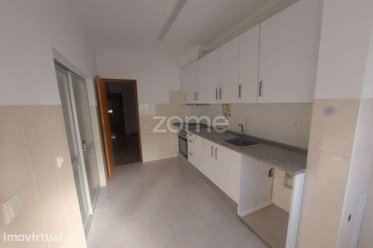 Apartamento T3 para Arrendamento no Centro de Montalvão - Grande imagem: 2/18