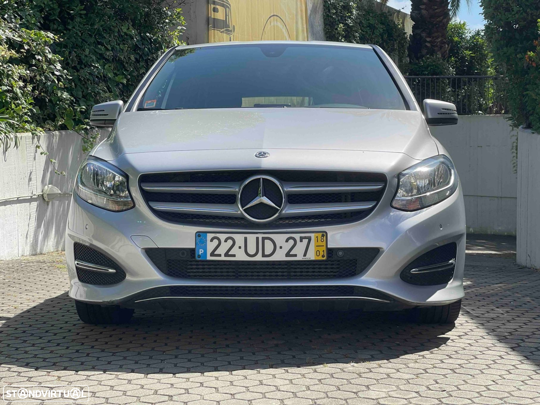 Mercedes-Benz B 180 d Urban - 15