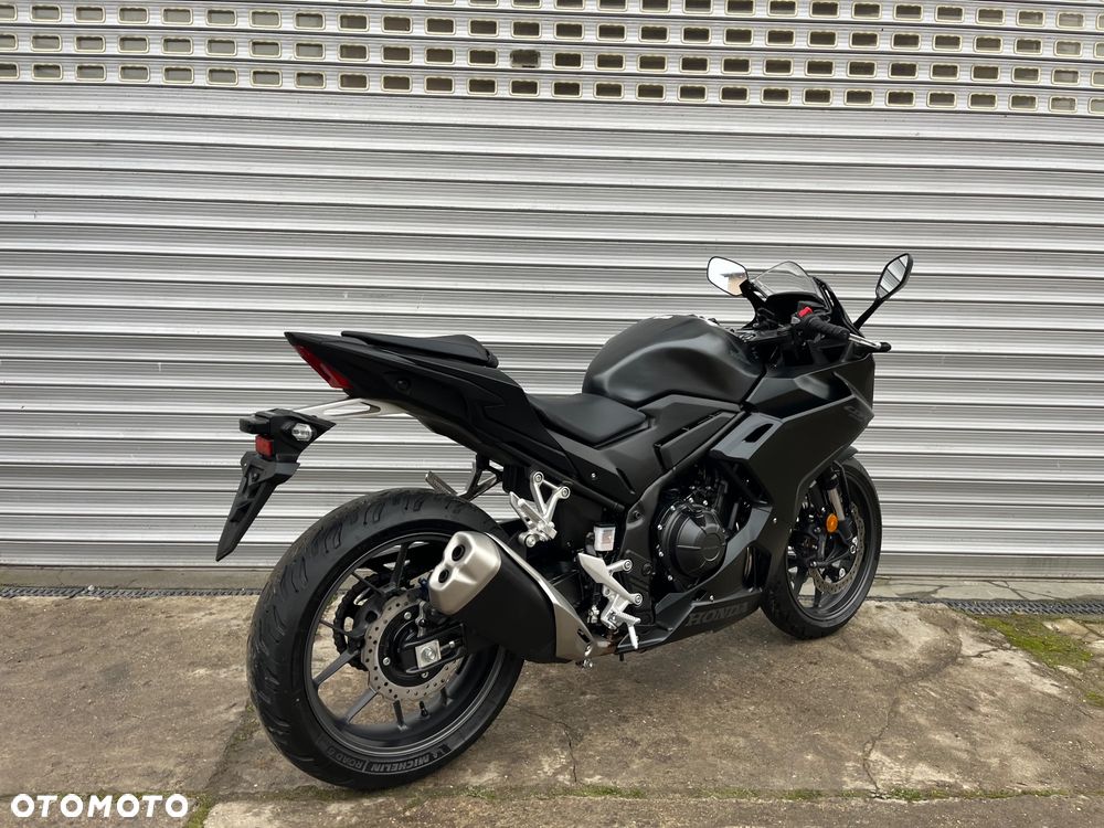 Honda CBR - 17