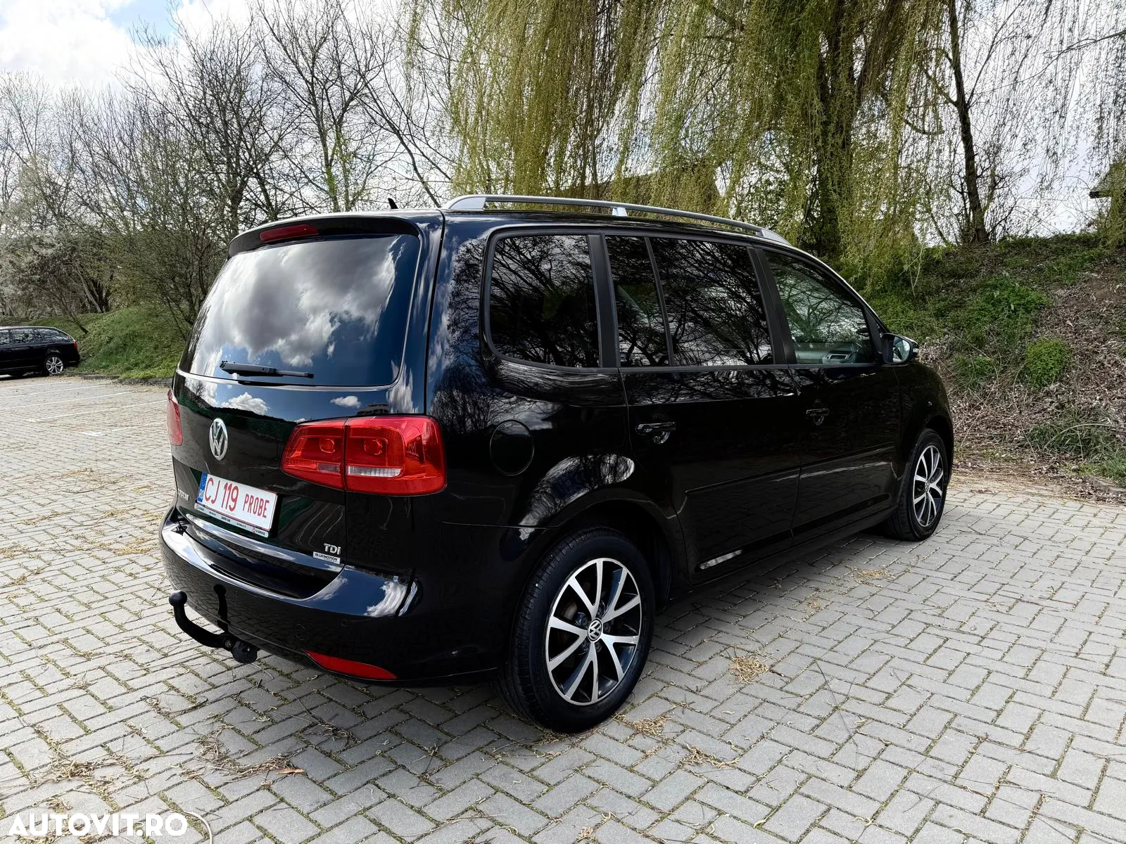 Volkswagen Touran 1.6 TDI BlueMotion Technology Comfortline - 5