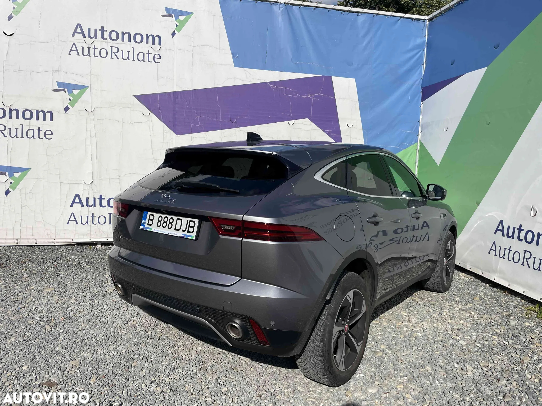 Jaguar E-Pace - 5