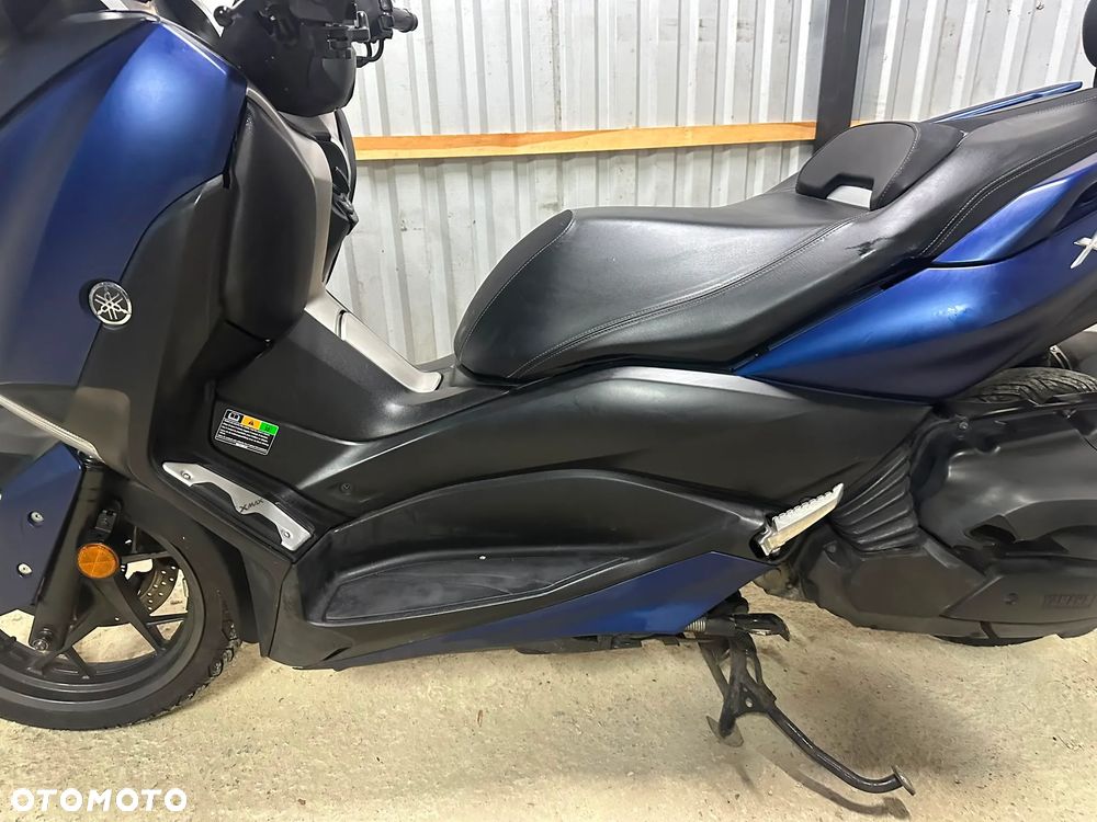 Yamaha X-max - 8