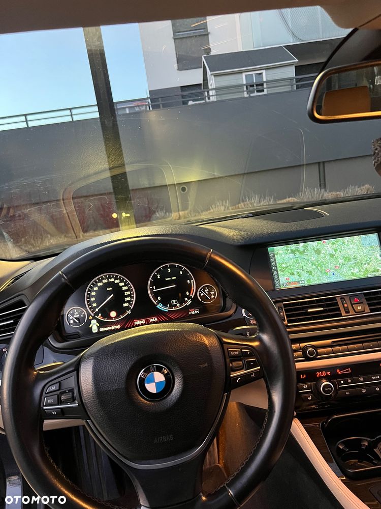 BMW Seria 5 525d Luxury Line - 18