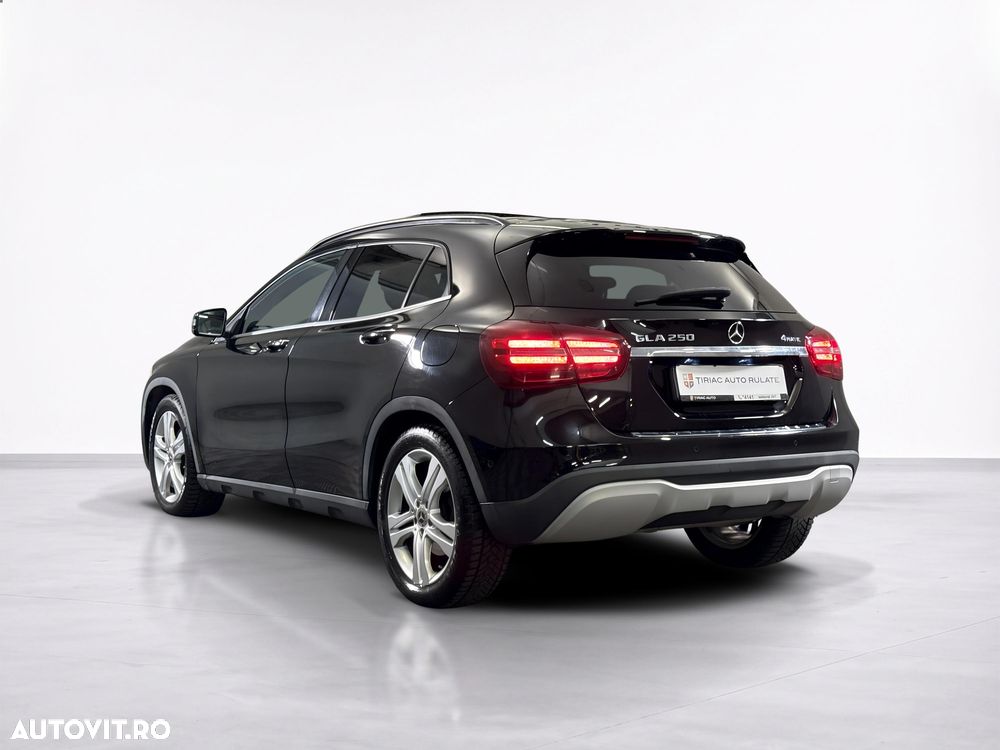 Mercedes-Benz GLA 250 4MATIC Aut. - 4