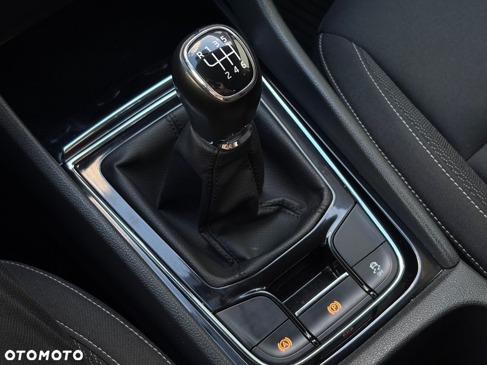 Skoda Karoq 1.5 TSI ACT GPF 4x2 Ambition - 25