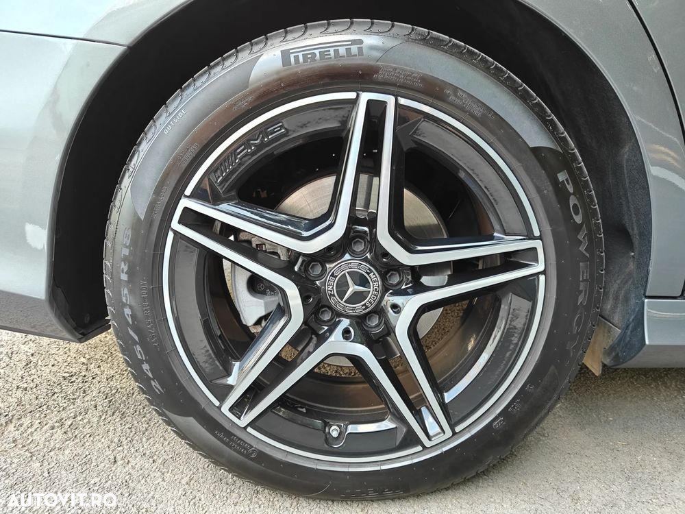 Mercedes-Benz E 220 d 9G-TRONIC AMG Line - 9