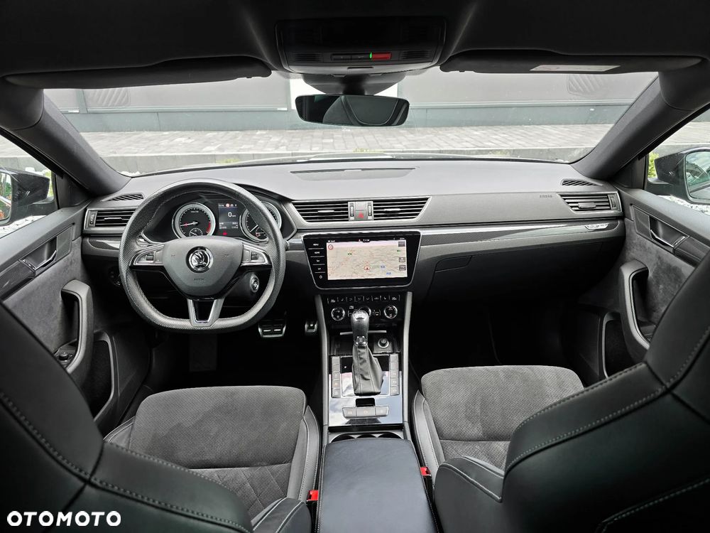 Skoda Superb 2.0 TDI 4x4 DSG Sportline - 26