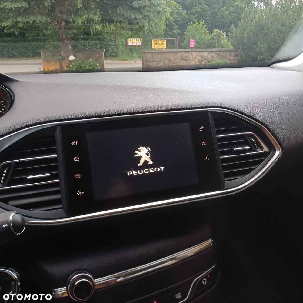 Peugeot 308 1.6 HDi Premium - 11