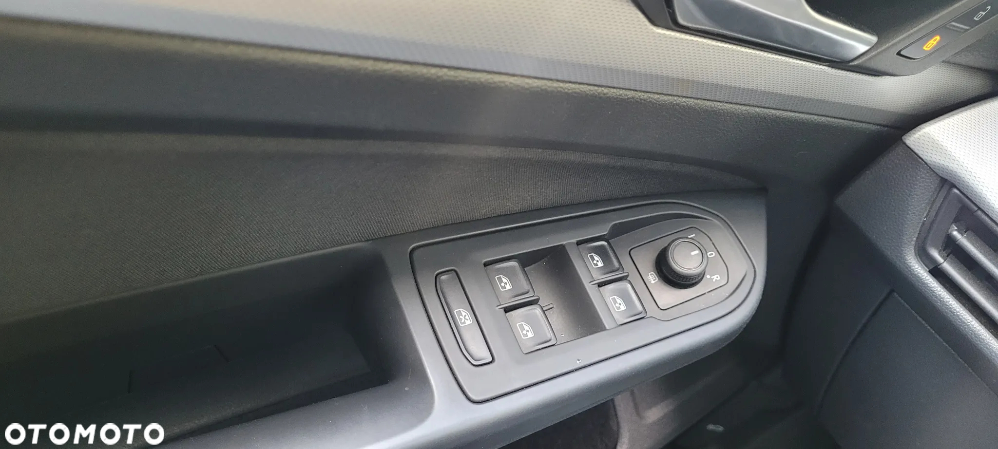 Volkswagen Golf VIII 1.0 TSI Life - 10