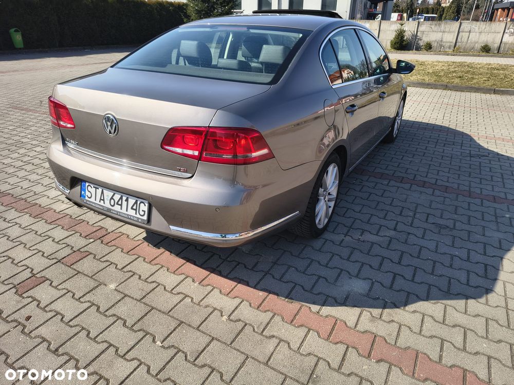 Volkswagen Passat 1.8 TSI Trendline - 8