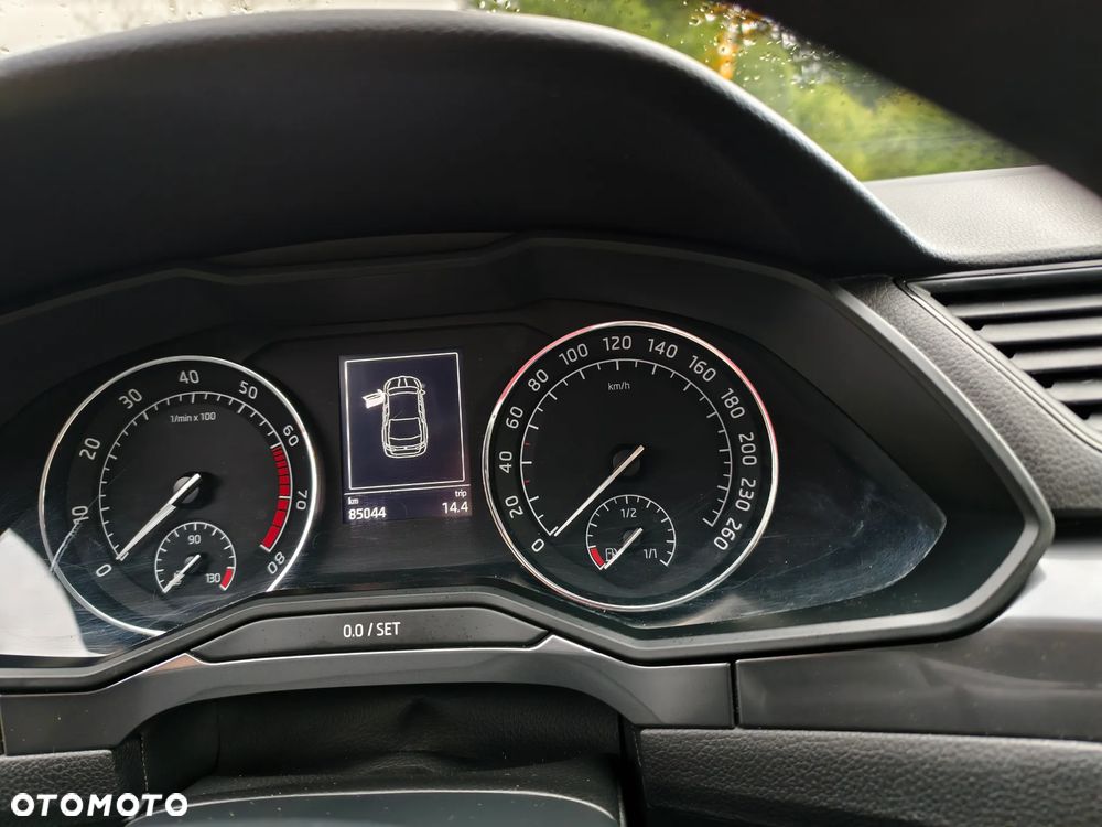 Skoda Superb 1.4 TSI ACT Active - 13