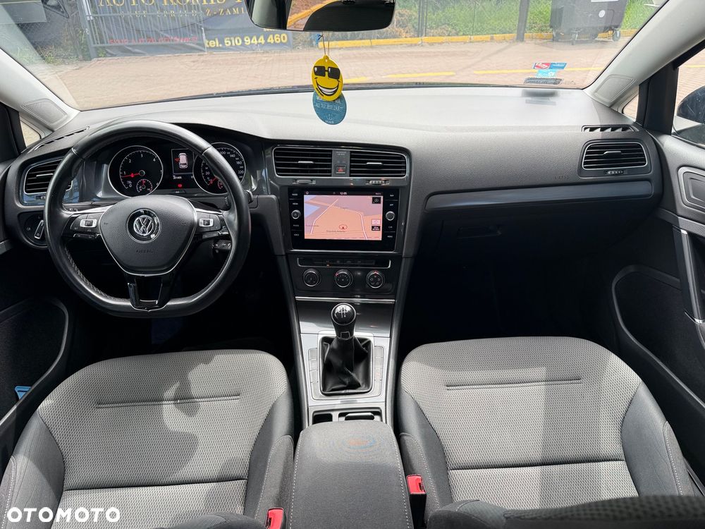 Volkswagen Golf 1.6 TDI BMT Comfortline - 26