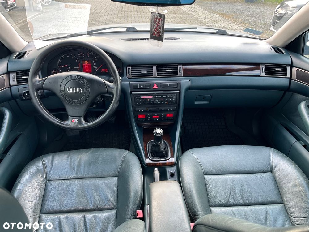 Audi A6 Limousine 2.8 - 5