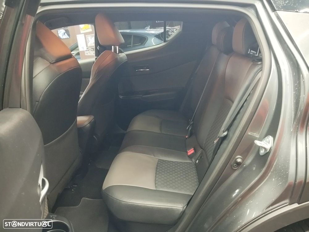 Toyota C-HR 1.8 Hybrid Exclusive - 13