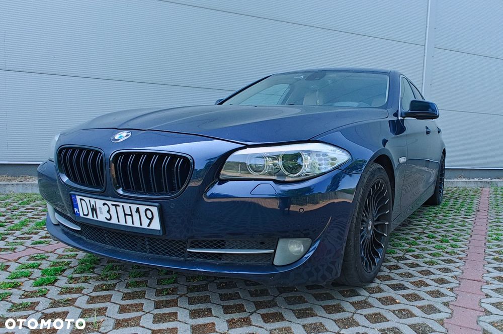 BMW Seria 5 520d Luxury Line - 1