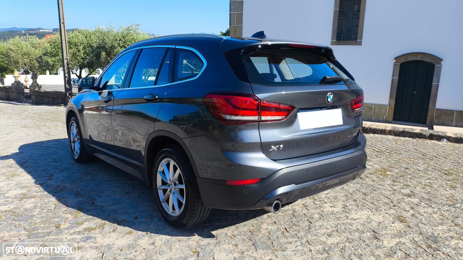BMW X1 16 d sDrive Auto xLine - 26