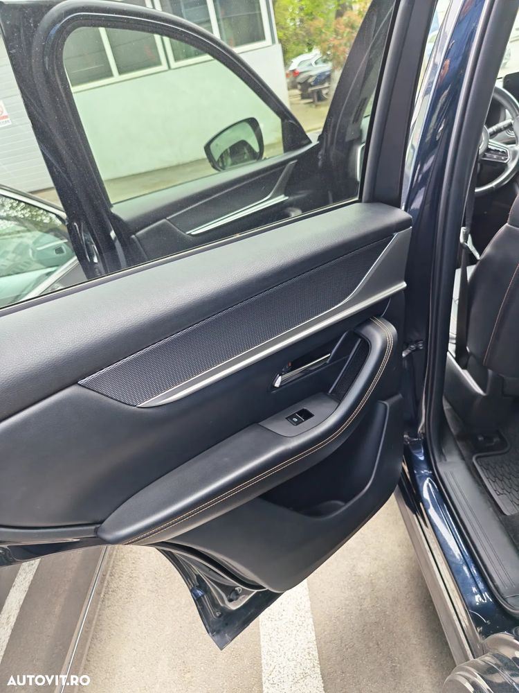 Mazda CX-60 - 12