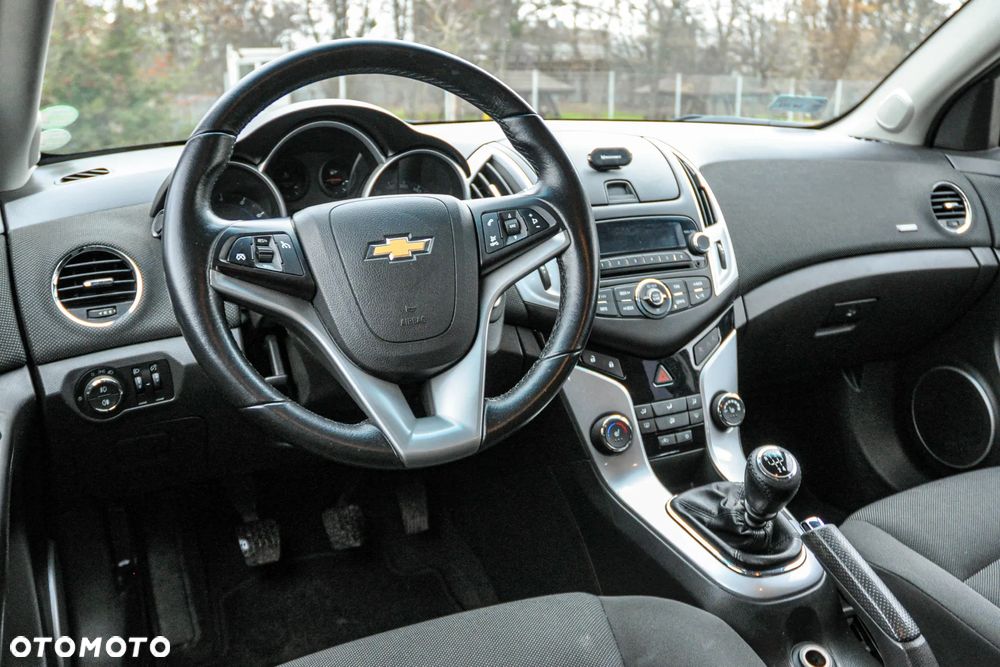 Chevrolet Cruze - 9